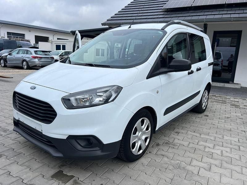 Gebraucht Ford Transit Trend 75 PS (55 kW) 2020 Weiß Van / Kleinbus