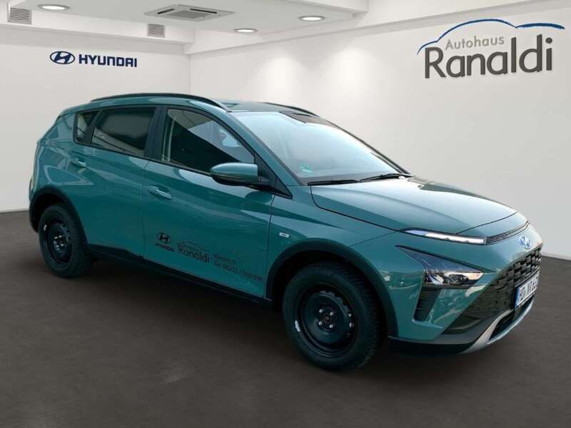 Gebraucht Hyundai Bayon Trend 101 PS (74 kW) 2023 Gruen SUV