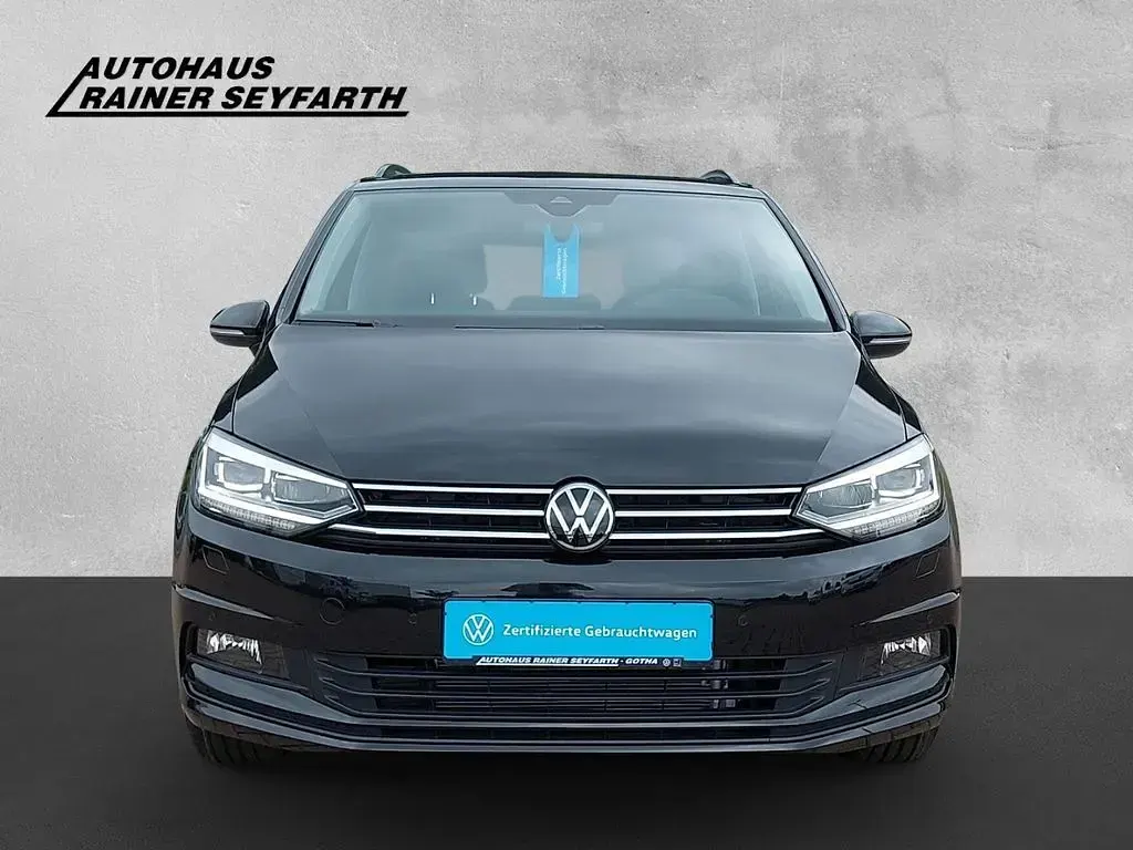 Neu VW Touran Comfortline 150 PS (110 kW) 2026 Schwarz Van / Kleinbus