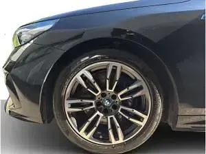 Gebraucht BMW i5 442 kW (601 PS) 2025 Schwarz Limousine