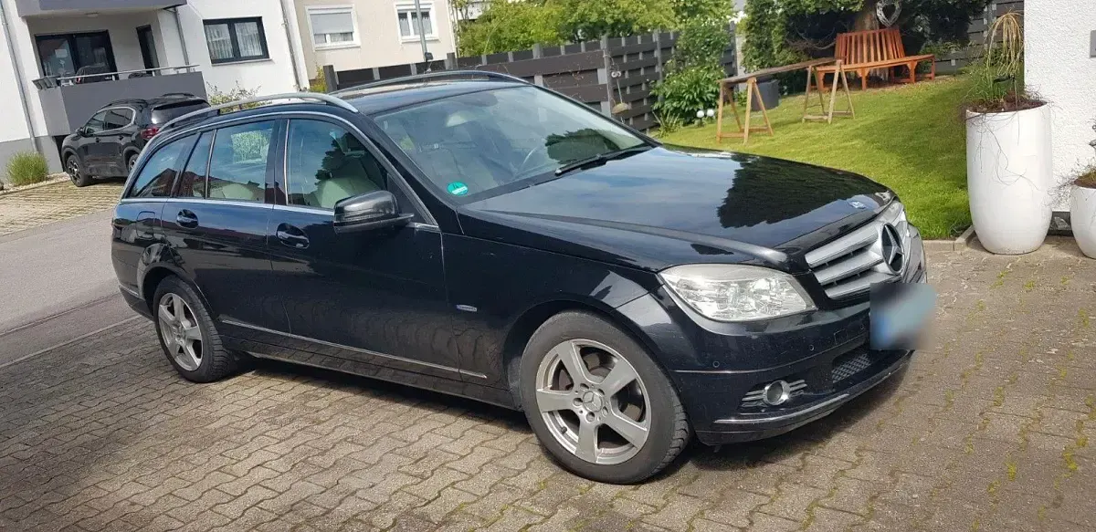 Gebraucht Mercedes 200 136 PS (100 kW) 2010 Grau Kombi