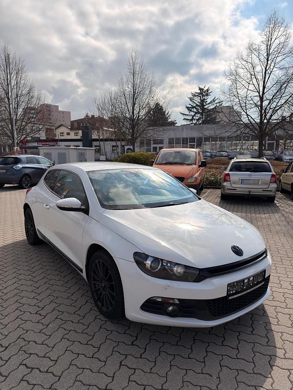 Gebraucht VW Scirocco R 160 PS (117 kW) 2009 Weiß Coupé