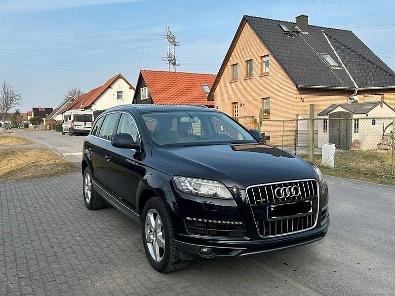 Gebraucht Audi Q7 245 PS (180 kW) 2011 Schwarz SUV