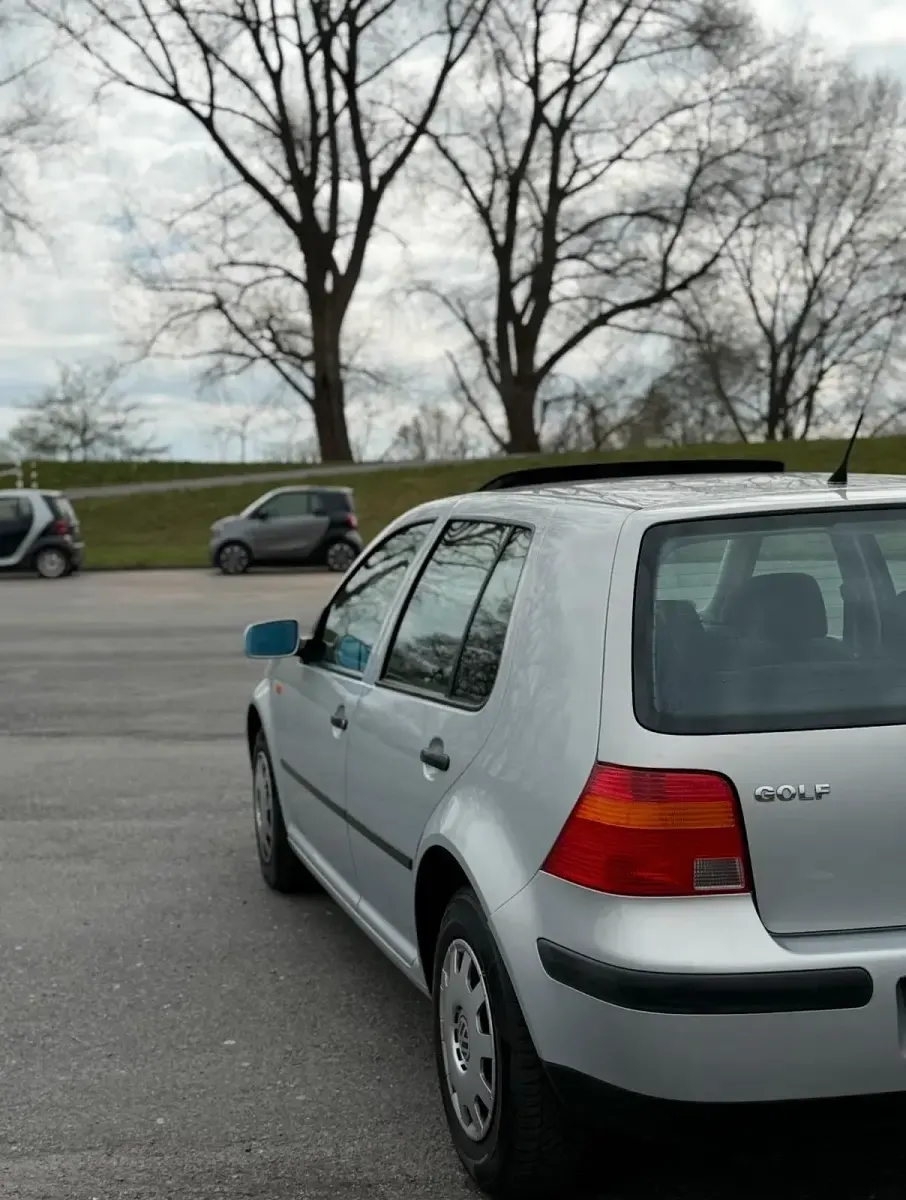 Gebraucht VW Golf IV 75 PS (55 kW) 1998 Grau Kleinwagen