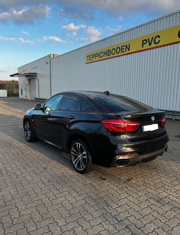 Gebraucht BMW X6 M50 Performance 381 PS (280 kW) 2015 Schwarz SUV