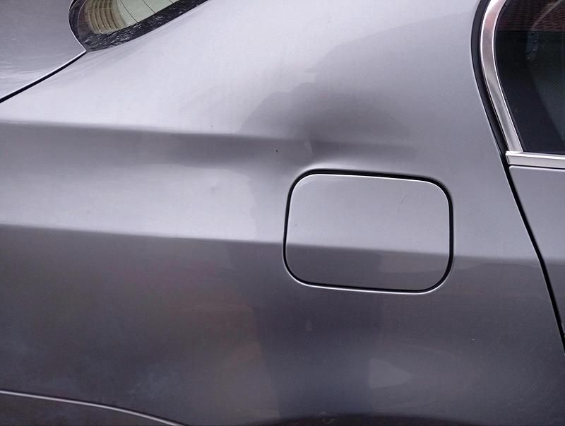 Gebraucht BMW 530 258 PS (189 kW) 2006 Silber Limousine