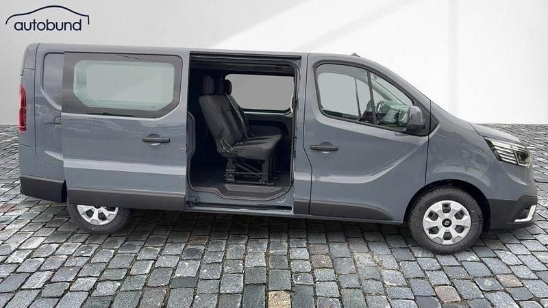 Neu Renault Trafic 150 PS (110 kW) 2025 Grau Van / Kleinbus