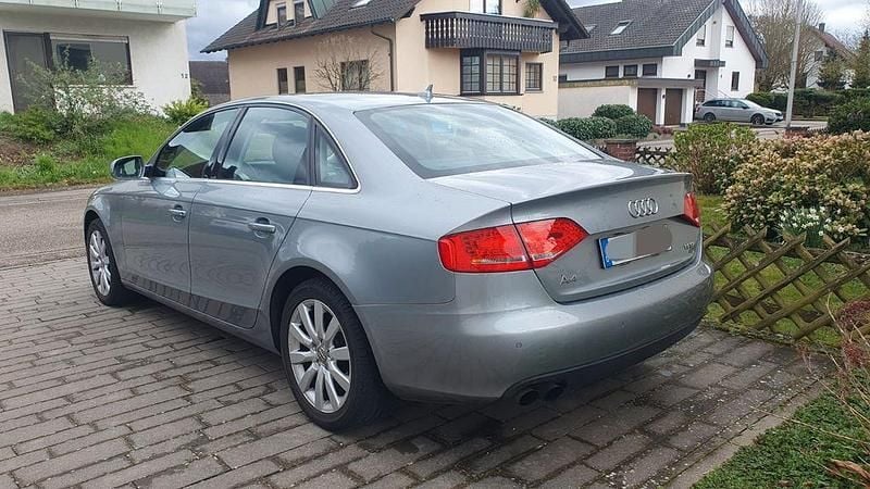 Gebraucht Audi A4 S-Line 211 PS (155 kW) 2010 Grau Limousine
