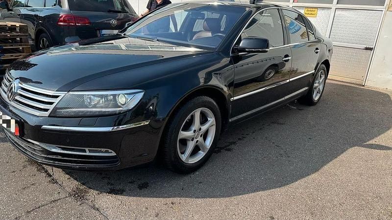 Schwarz Gebraucht 2013 VW Phaeton Limousine | 9.900 € (Guter Preis) - Bild 1/4