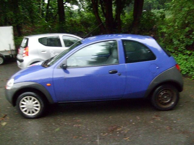 Blau Gebraucht 2000 Ford Ka Kleinwagen | 250 € (Superpreis) - Bild 1/4