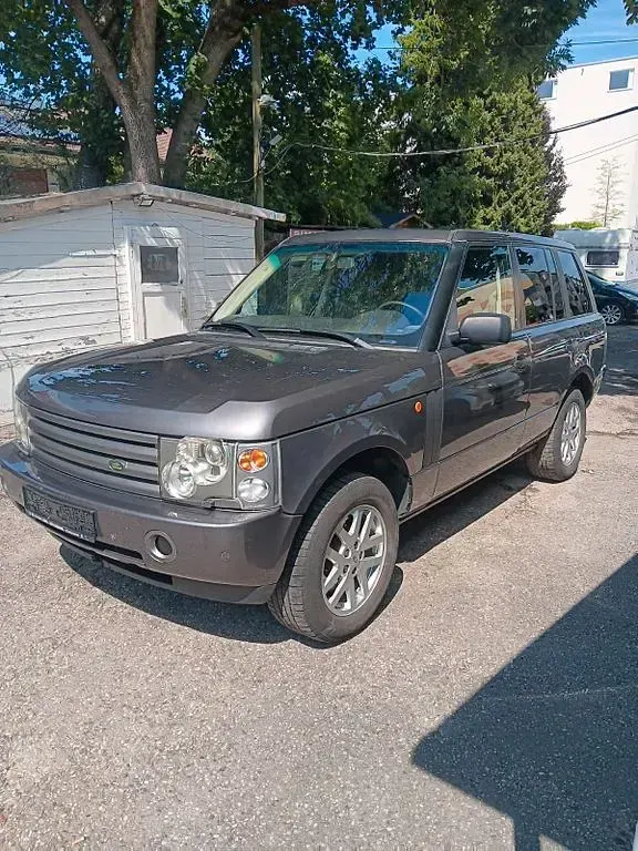 Gebraucht Land Rover Range Rover Vogue 177 PS (130 kW) 2003 Grau SUV