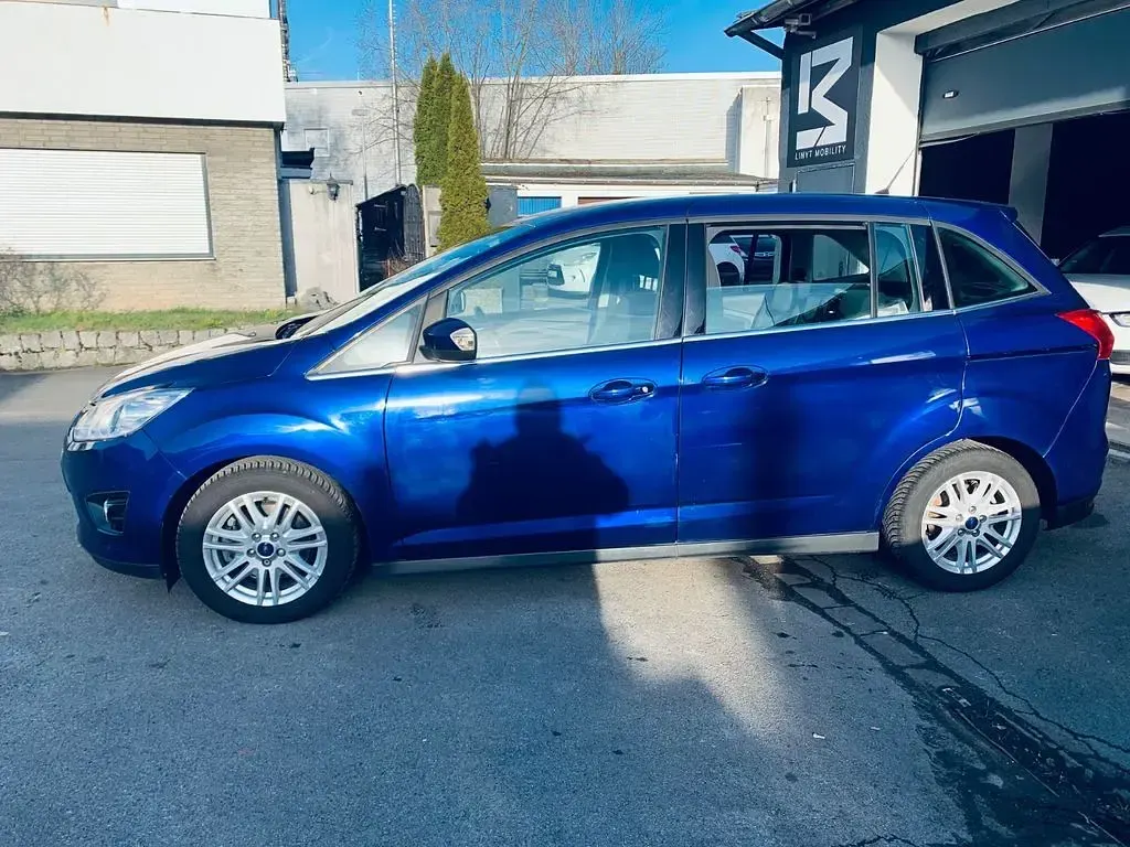 Gebraucht Ford Grand C-Max Titanium 140 PS (102 kW) 2013 Blau Van / Kleinbus