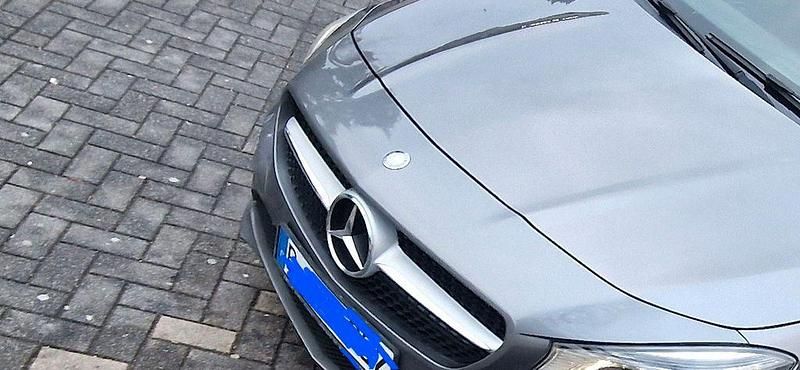 Gebraucht Mercedes CLA180 122 PS (89 kW) 2015 Grau Limousine