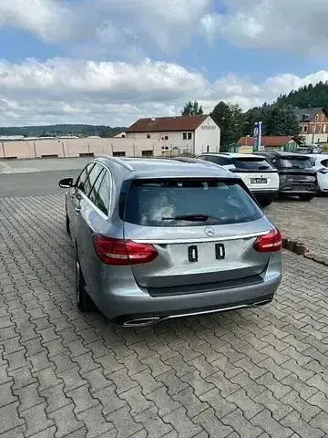 Gebraucht Mercedes C250 211 PS (155 kW) 2015 Silber Kombi