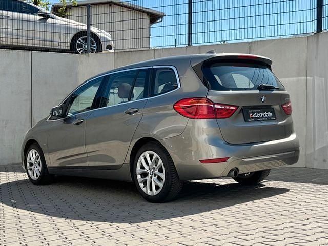 Gebraucht BMW 218 Gran Tourer Luxury Line 150 PS (110 kW) 2016 Silber Van / Kleinbus