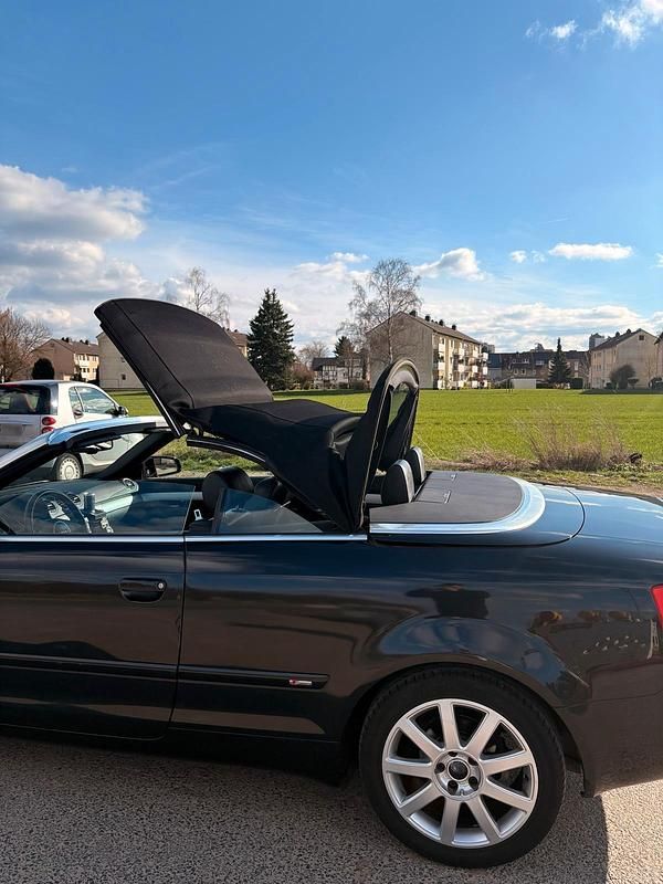 Gebraucht Audi A4 Cabriolet S-Line 163 PS (119 kW) 2004 Schwarz Cabrio
