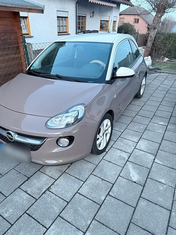 Second-hand Opel Adam 87 CP (63 kW) 2017 Maro Hatchback