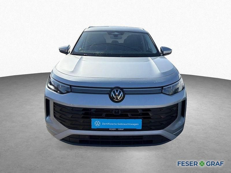 Gebraucht VW Tayron Life 150 PS (110 kW) 2025 Oyster silver metallic SUV