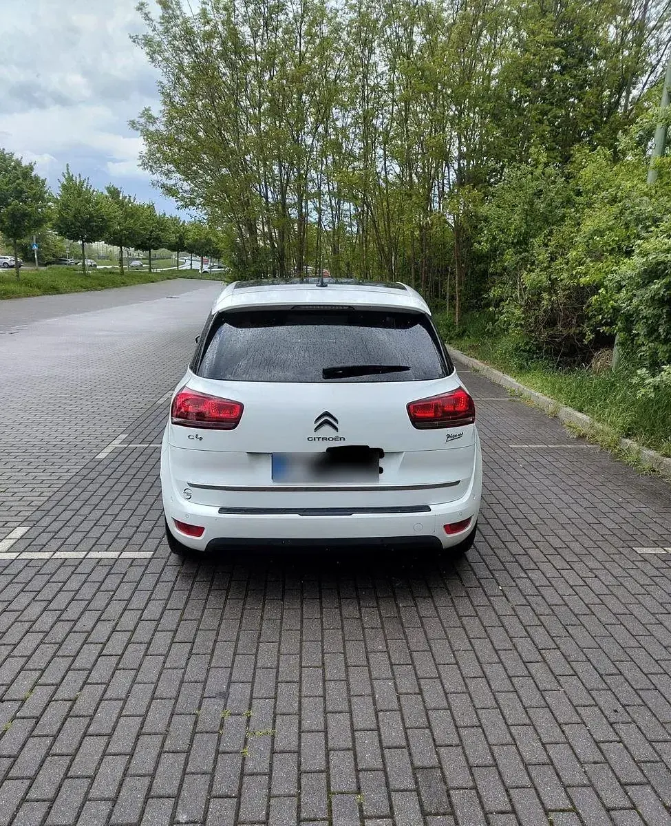 Gebraucht Citroën C4 Shine 165 PS (121 kW) 2017 Weiß Van / Kleinbus