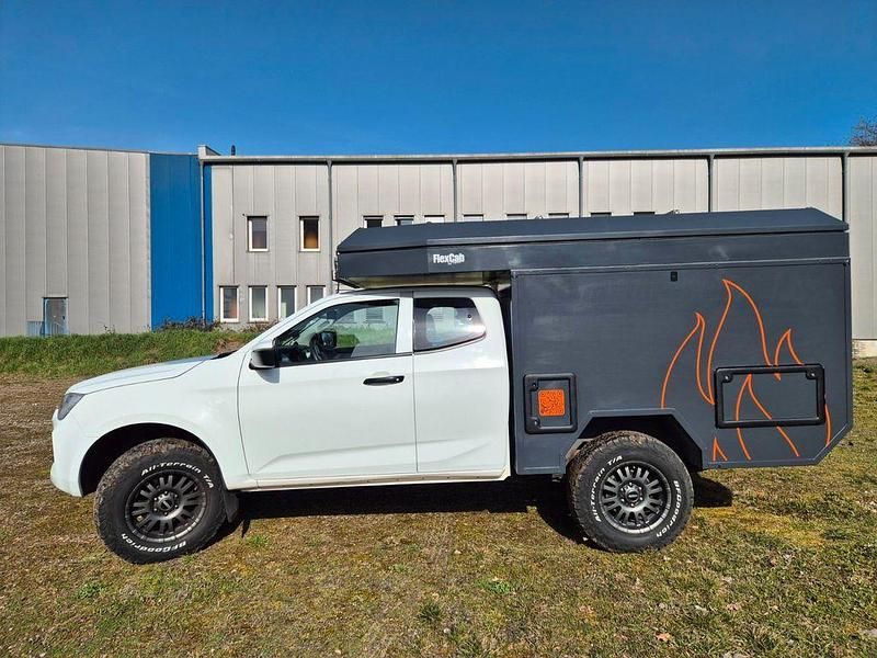 Gebraucht Isuzu D-Max 163 PS (119 kW) 2023 Weiß Pickup
