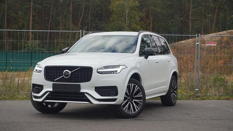 Weiß Gebraucht 2022 Volvo XC90 Plus SUV | 43.900 € (Superpreis) - Bild 1/4