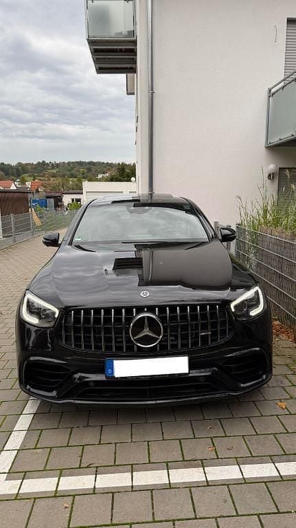Schwarz Gebraucht 2019 Mercedes GLC63 AMG AMG Limousine | 64.990 € (Fairer Preis) - Bild 1/4