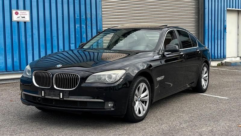Schwarz Gebraucht 2009 BMW 730 Limousine | 9.750 € (Fairer Preis) - Bild 1/4