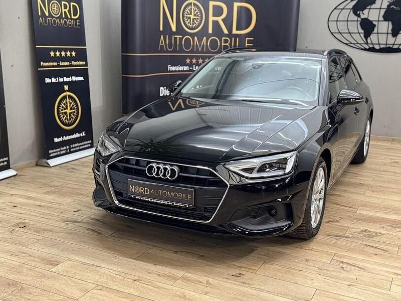 Mythosschwarz metall (metallic) Gebraucht 2022 Audi A4 Kombi | 23.479 € (Guter Preis) - Bild 1/3