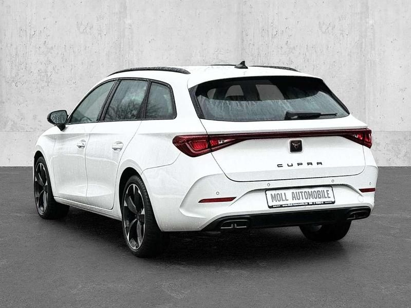 Second-hand Cupra Leon 150 CP (110 kW) 2024 Alb Break