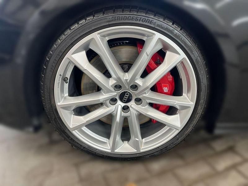 Gebraucht Audi S6 Sport 344 PS (253 kW) 2024 Mythosschwarz metallic Kombi