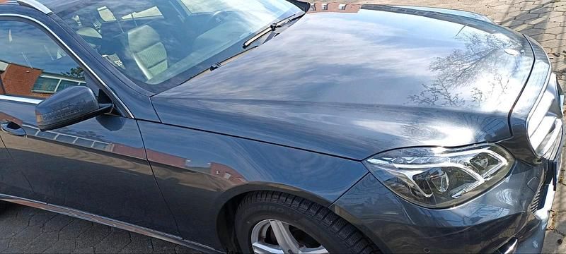 Gebraucht Mercedes E200 184 PS (135 kW) 2014 Grau Kombi