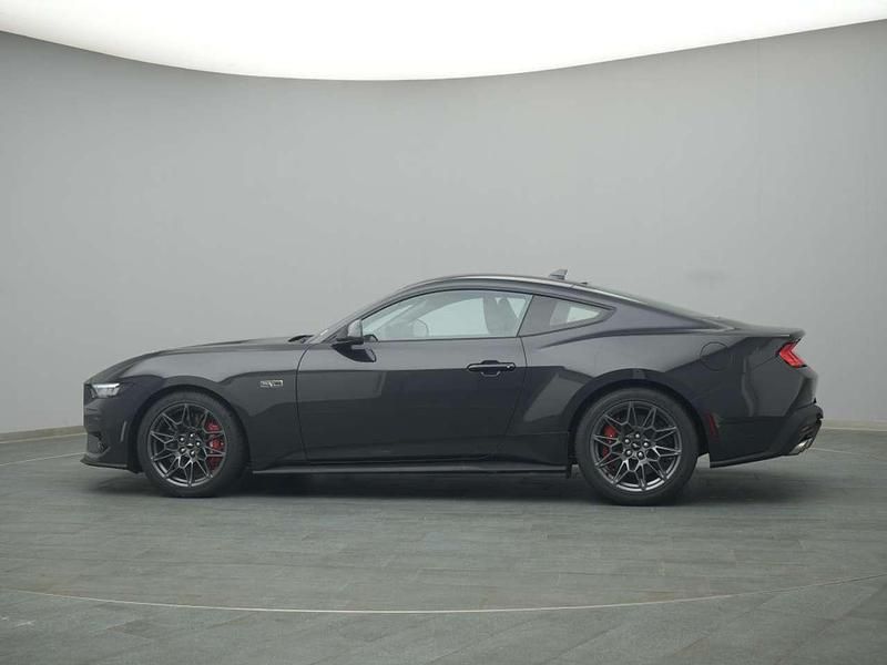 Neu Ford Mustang GT 446 PS (328 kW) 2025 Grau Coupé