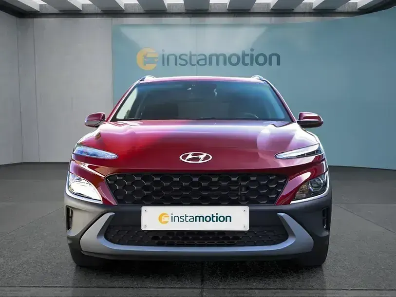 Gebraucht Hyundai Kona 141 PS (103 kW) 2022 Rot SUV