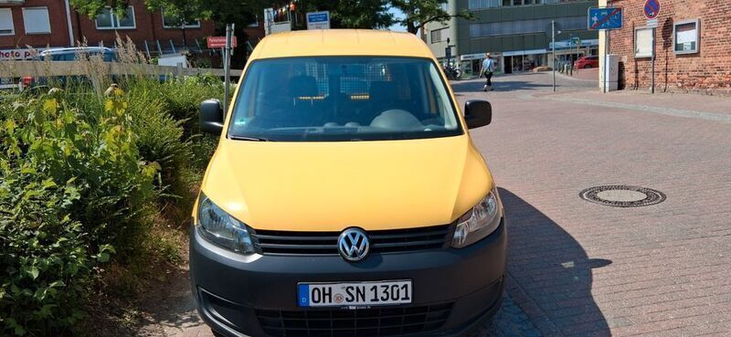 Gelb Gebraucht 2012 VW Caddy Van / Kleinbus | 4.150 € (Guter Preis) - Bild 1/4