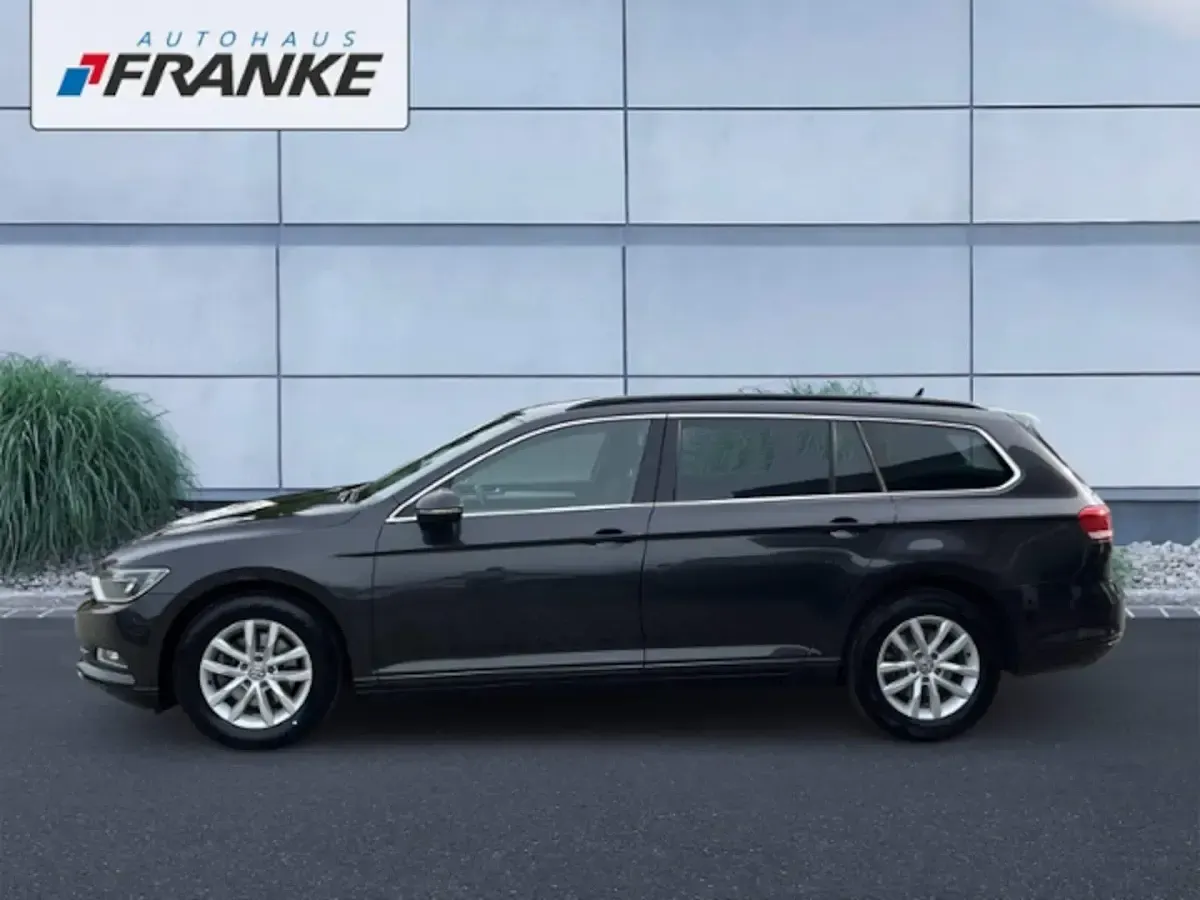 Gebraucht VW Passat Comfortline 150 PS (110 kW) 2019 Kombi