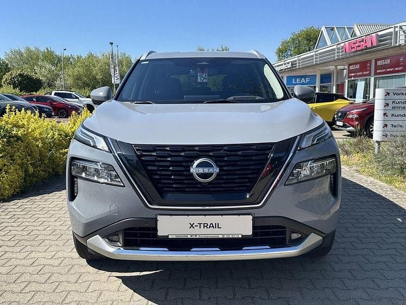 Gebraucht Nissan X-Trail Tekna 204 PS (150 kW) 2024 Grau SUV