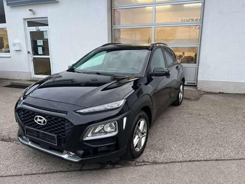 Phantom black / mic Gebraucht 2018 Hyundai Kona Trend SUV | 11.980 € (Superpreis) - Bild 1/4