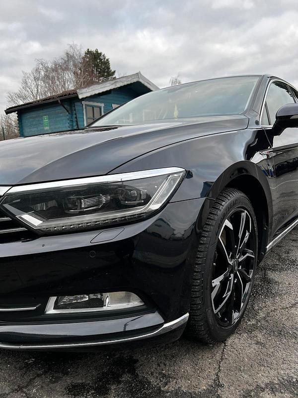 Gebraucht VW Passat 190 PS (139 kW) 2015 Schwarz Limousine