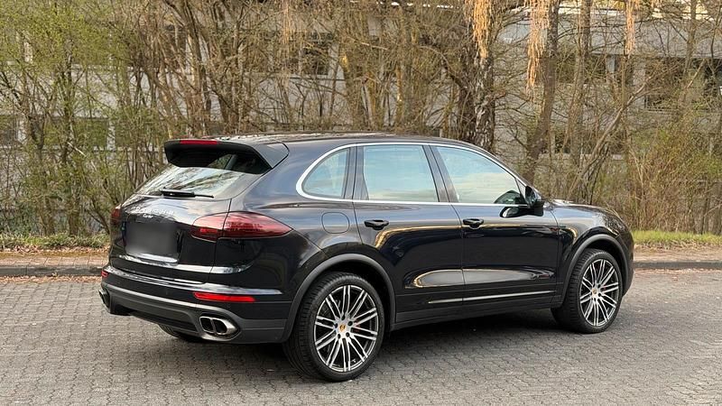 Gebraucht Porsche Cayenne 519 PS (381 kW) 2016 Blau SUV