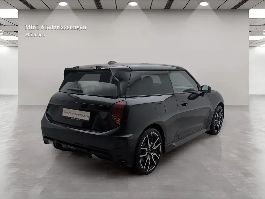 Gebraucht Mini Cooper 135 kW (184 PS) 2025 Grau Kleinwagen