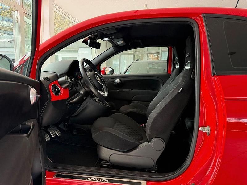 Gebraucht Abarth 595 145 PS (106 kW) 2022 Rot Kleinwagen