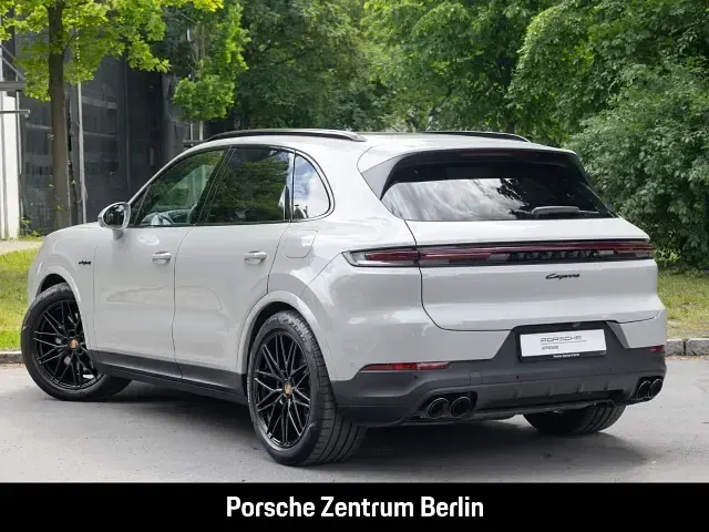 Gebraucht Porsche Cayenne 470 PS (345 kW) 2025 Weiss SUV
