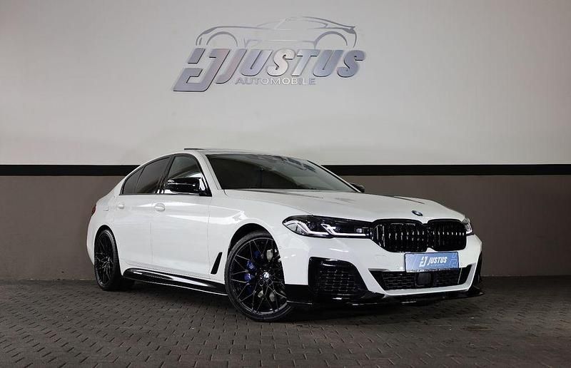 Weiß Gebraucht 2019 BMW 540 Performance Limousine | 37.900 € (Fairer Preis) - Bild 1/4