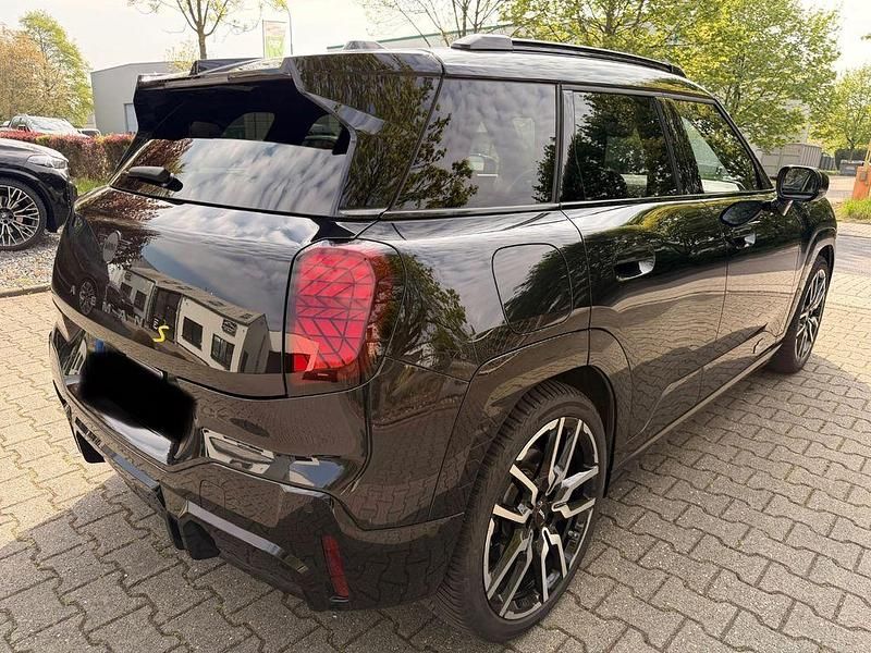 Second-hand Mini Aceman 160 kW (218 CP) 2025 Negru SUV