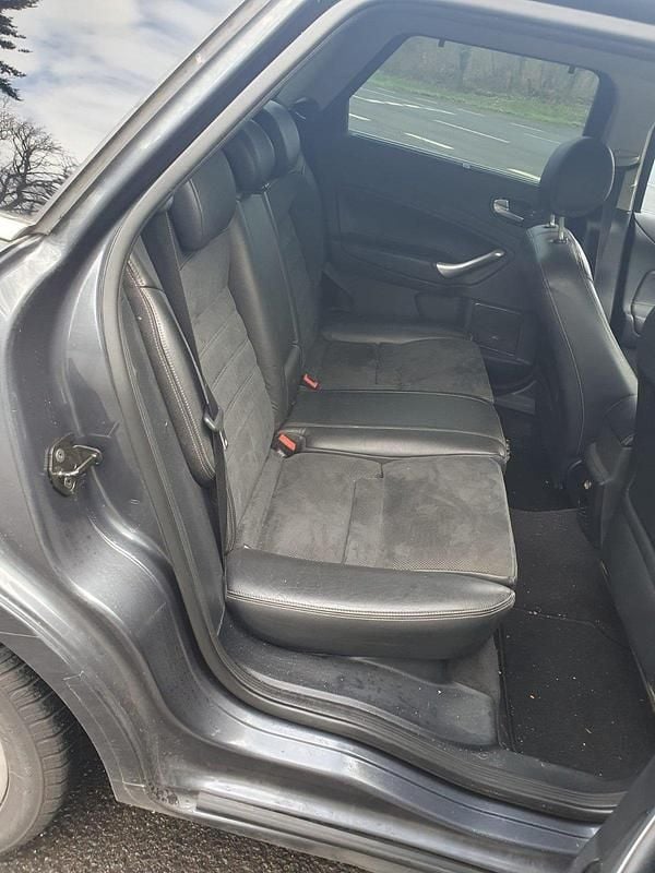 Gebraucht Ford Mondeo Titanium X 166 PS (122 kW) 2008 Silber Kombi