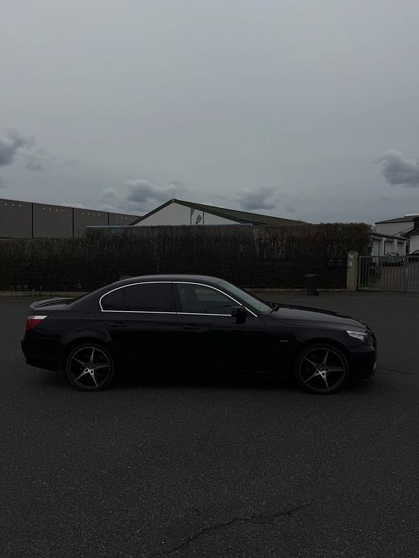 Usata BMW 525 197 CV (144 kW) 2004 Nero Berlina