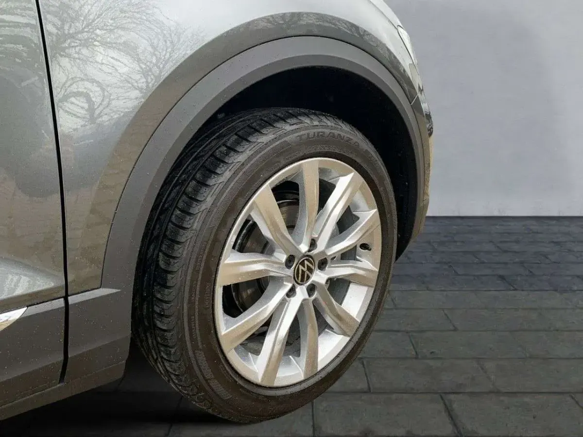 Gebraucht VW T-Roc Style 150 PS (110 kW) 2025 Indiumgrau SUV