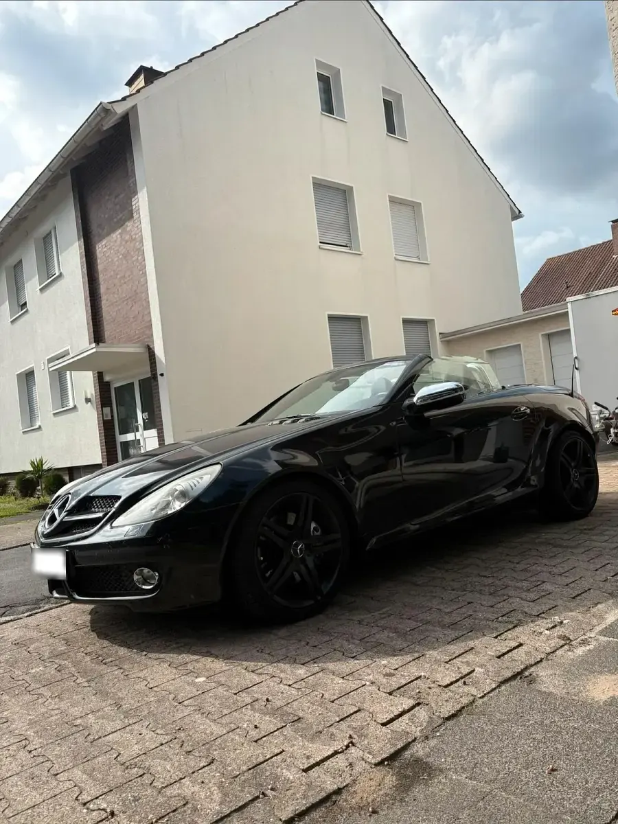 Gebraucht Mercedes SLK200 Sport 184 PS (135 kW) 2010 Schwarz Cabrio