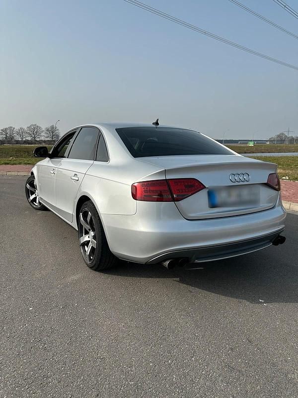 Gebraucht Audi A4 160 PS (117 kW) 2008 Silber Kleinwagen