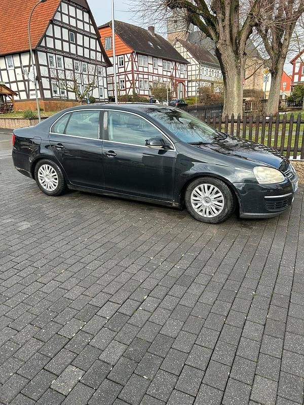 Gebraucht VW Jetta 150 PS (110 kW) 2006 Schwarz Limousine